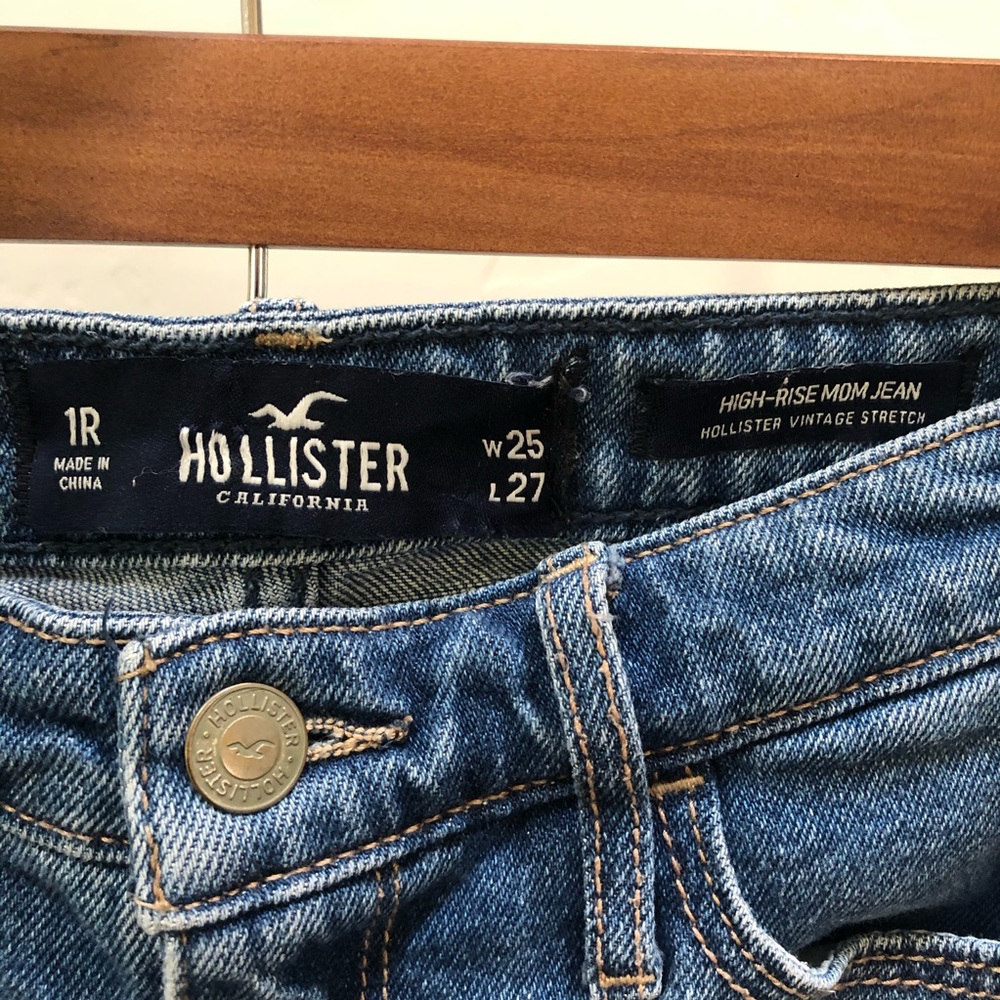 Hollister Mom Jeans